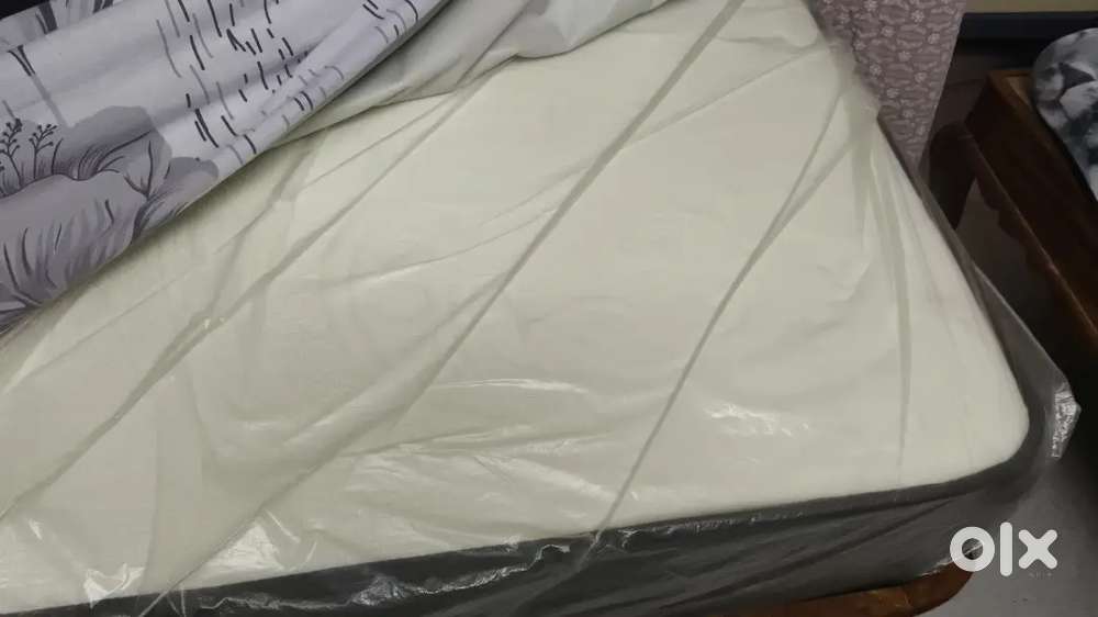 Wafefit  pocket Spring matress king size   8 incI h 72x78 size