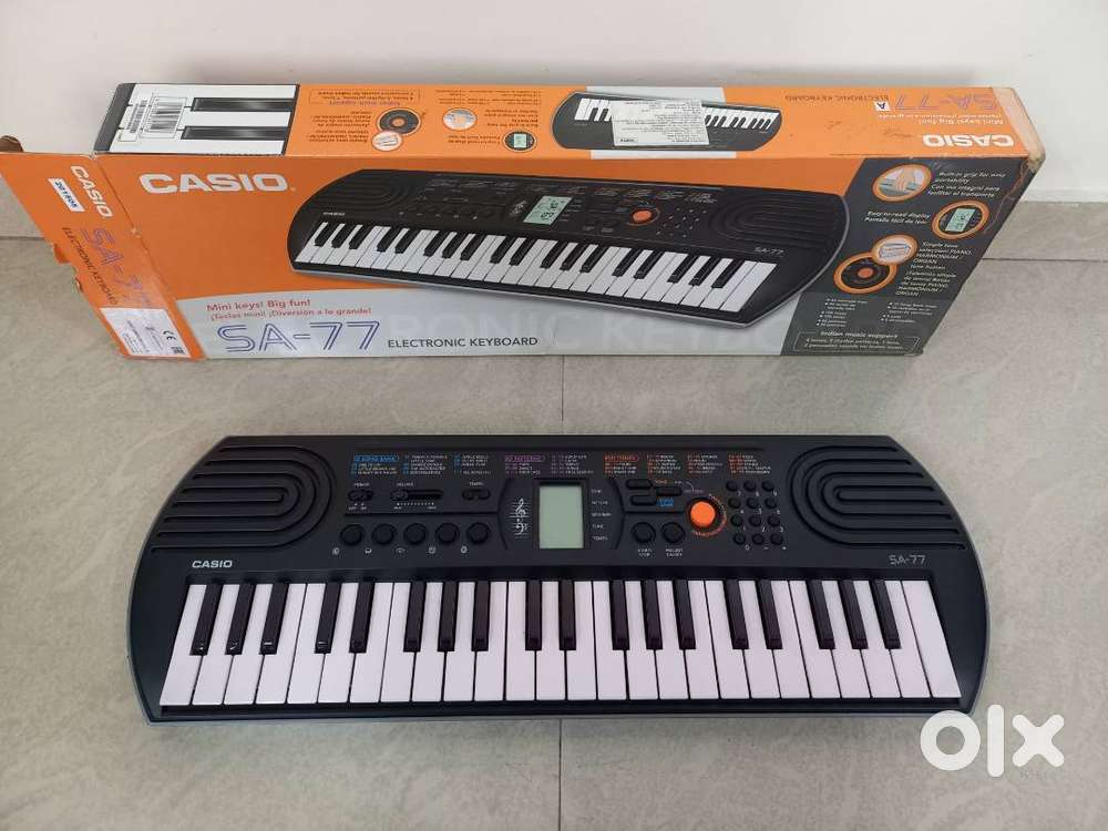 CASIO SA-77 Electronic Keyboard