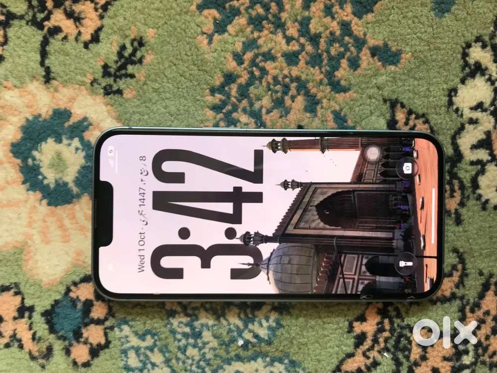 I phone 14 in excellent condition scratchless urgent need of money