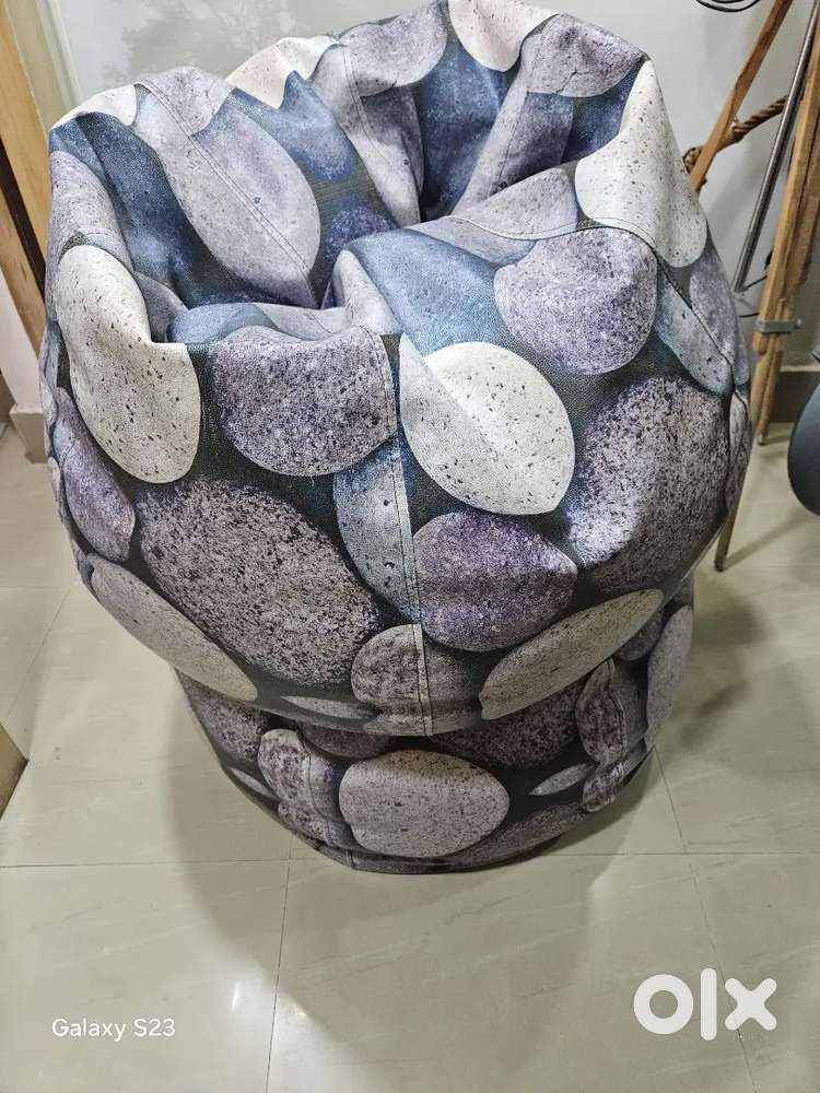 2 Bean bags on sale