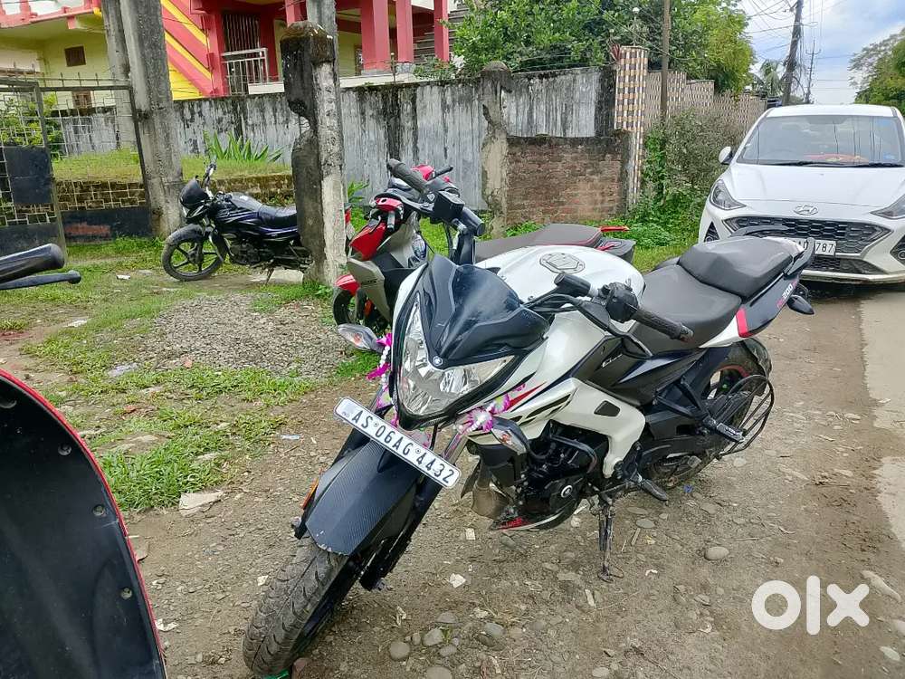 Bajaj Pulser NS 200