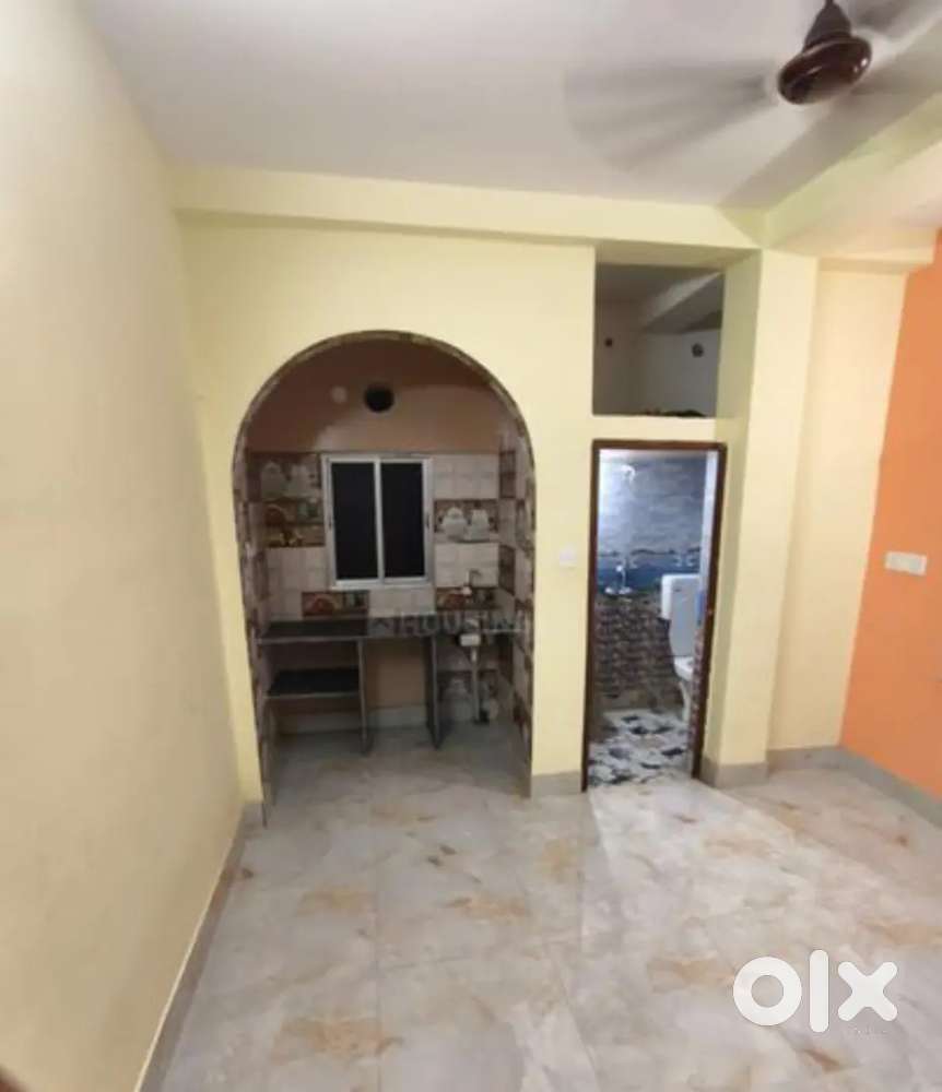 Colourful 1ROOM flat Available for rent Dum Dum Metro area .