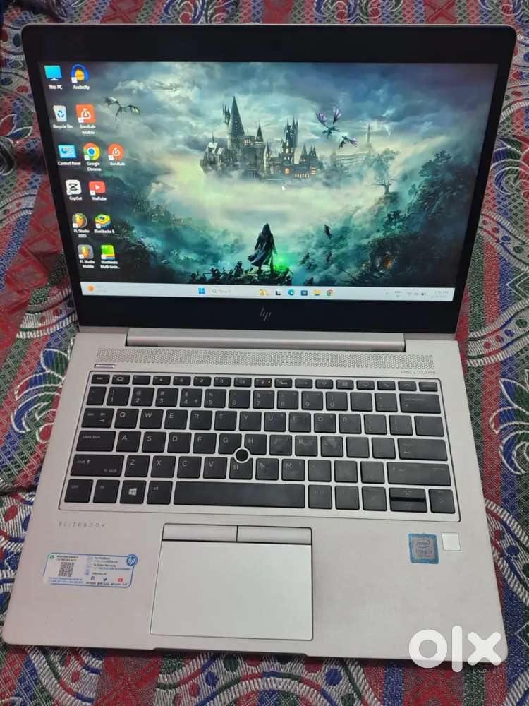 Hp eliteBook 830 G5 mint condition laptops