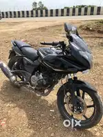 Pulsar 220