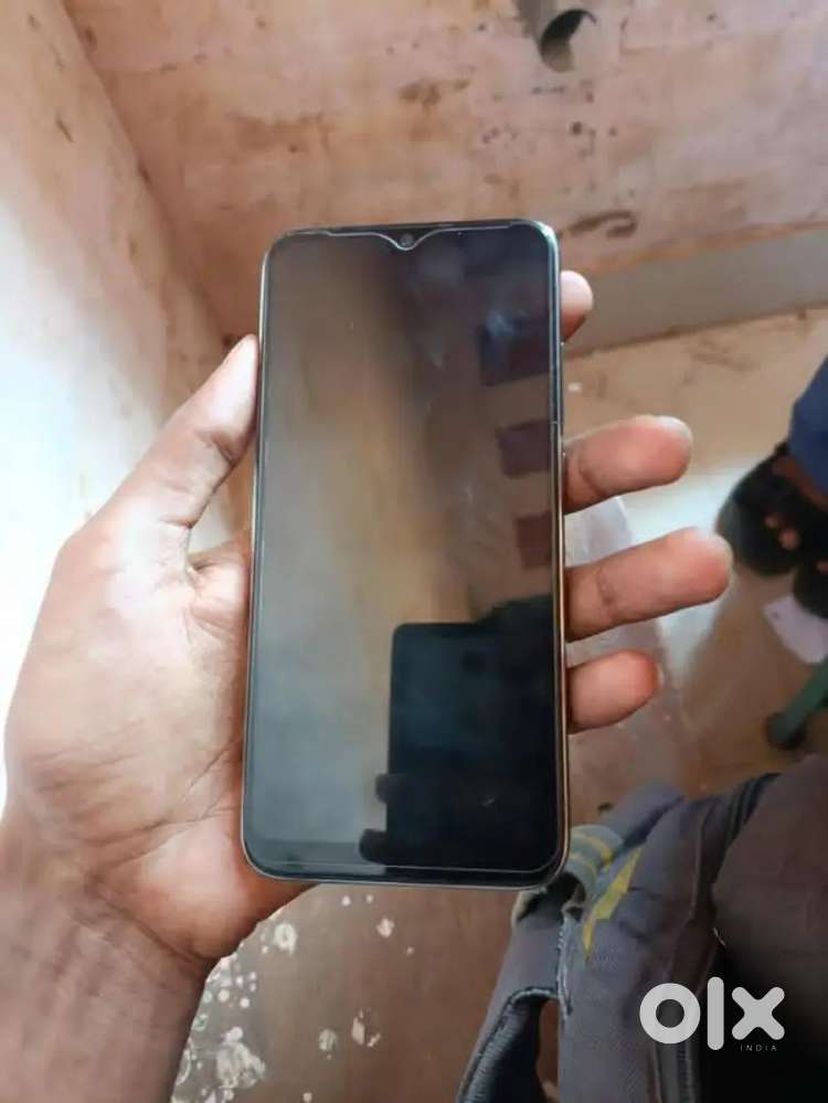 MOBILE PHONE URGENT SALE