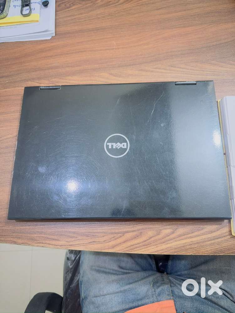 Dell touchscreen laptop with face id working