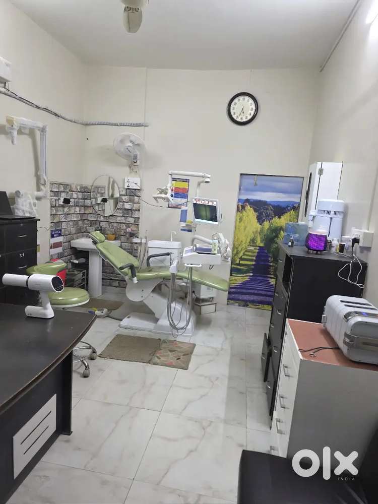 Dental assistant required