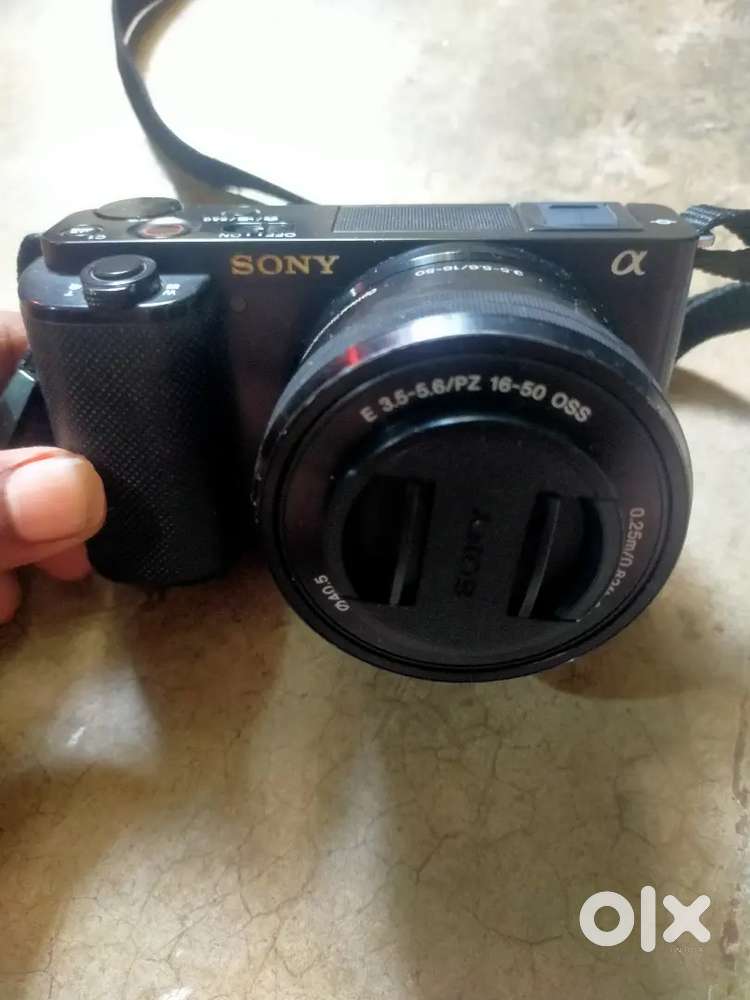 Sony zv e10 4k proffesional camera and rode mic