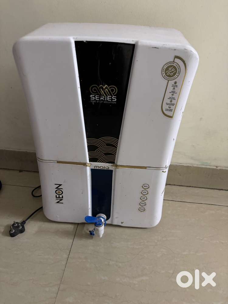 Neon Ro M series