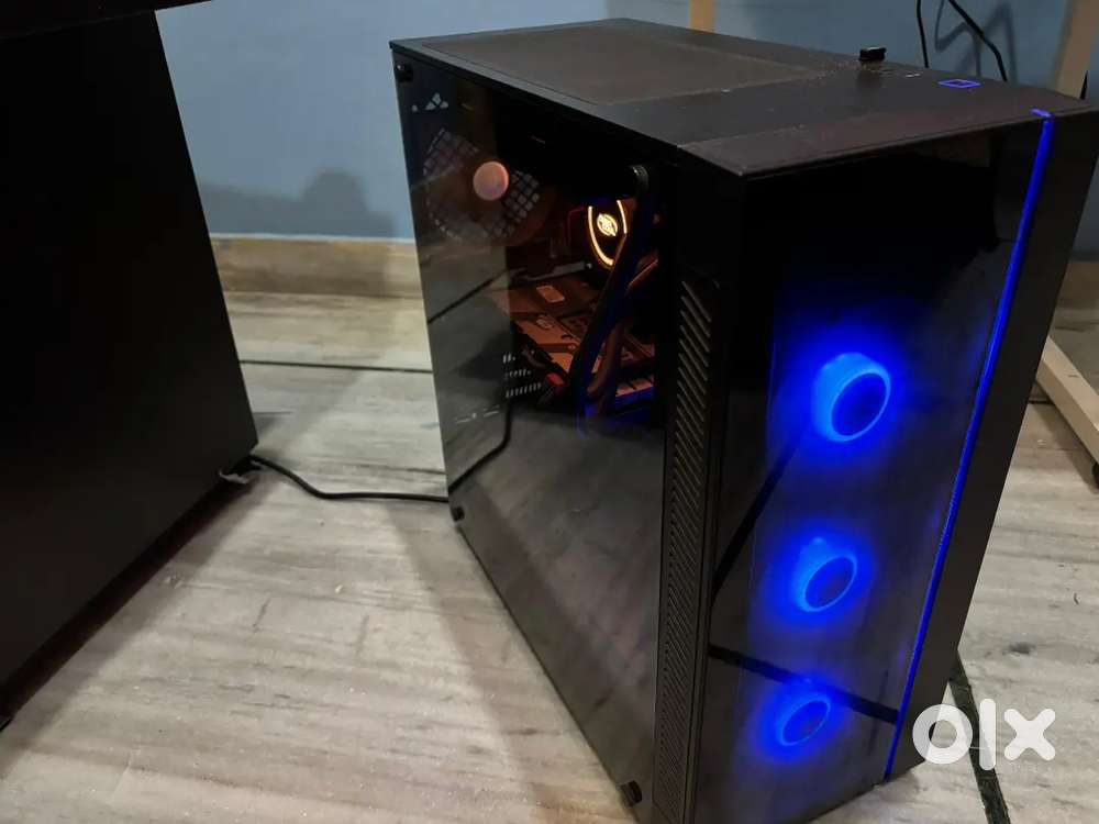 GAMING PC DESKTOP COMPUTER SETUP for sale