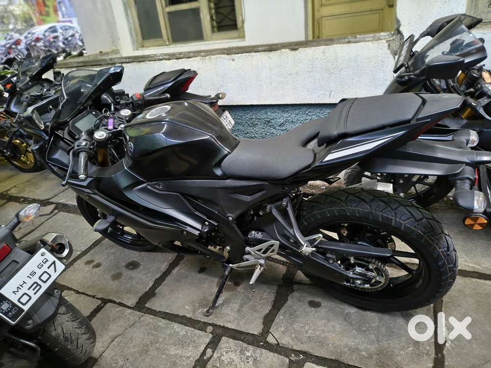 R15 V4 in excellent condition