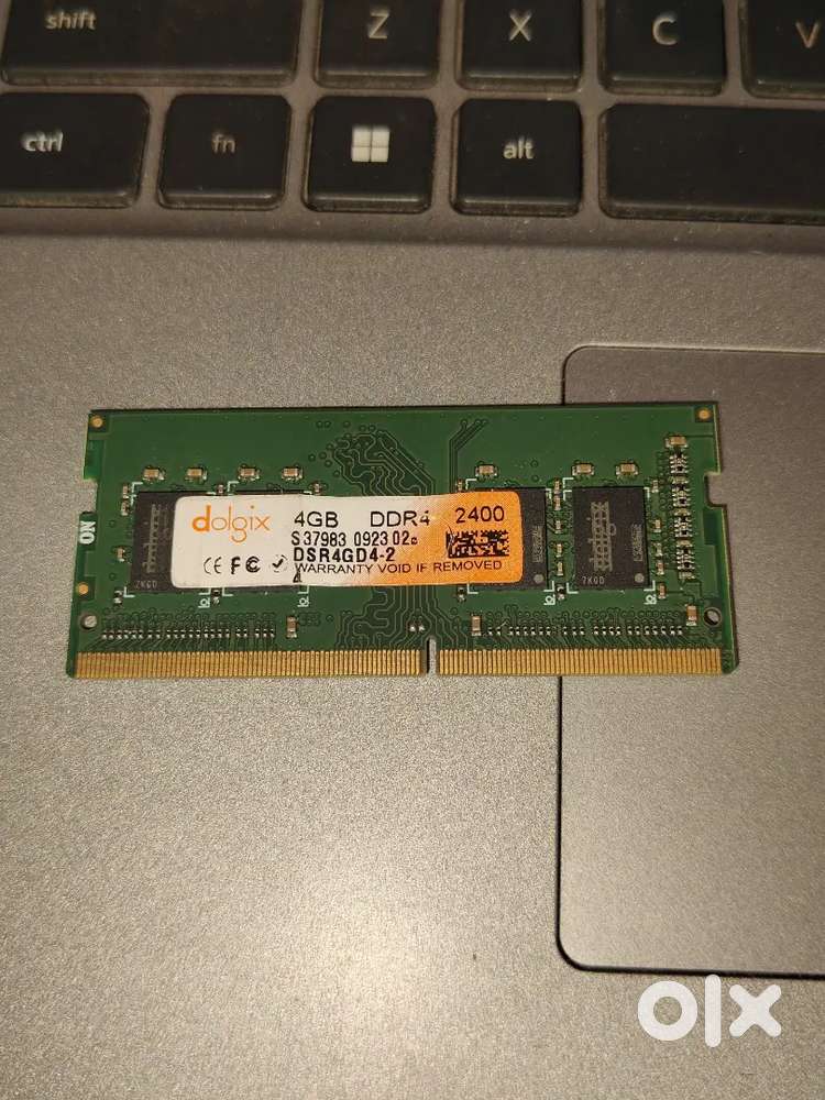 4GB RAM  2400 mhz DDR 4