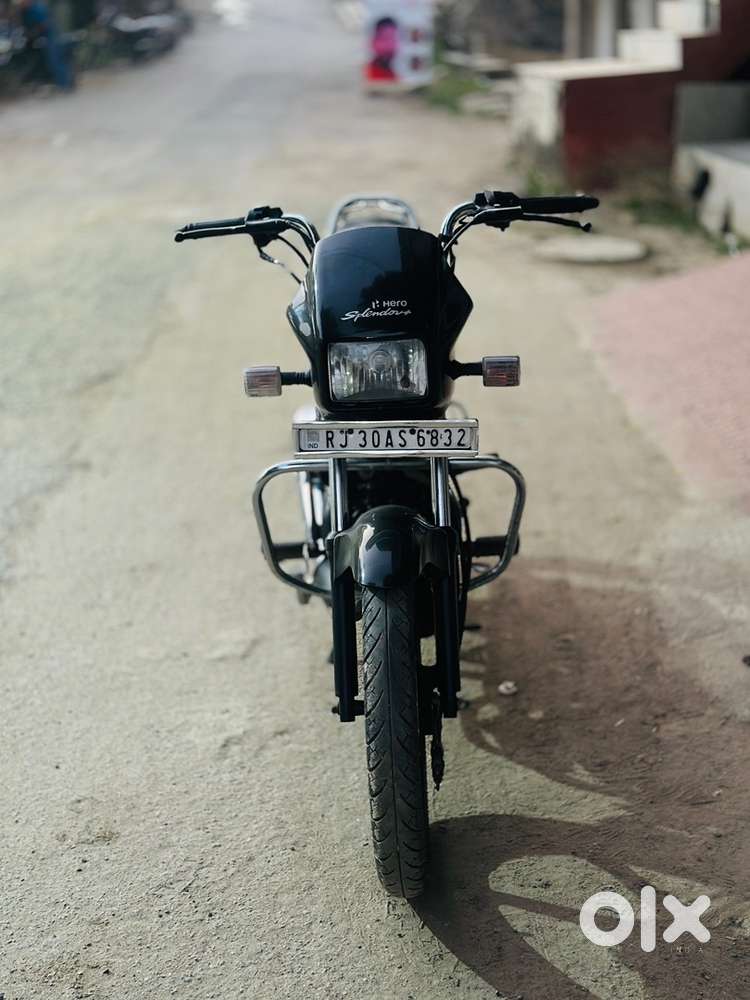 SPLENDOR 2024 MODEL MINT CONDITION