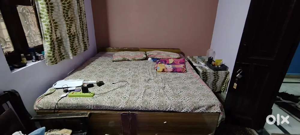 SOFA, BED AND ALMIRA AND DRESSING