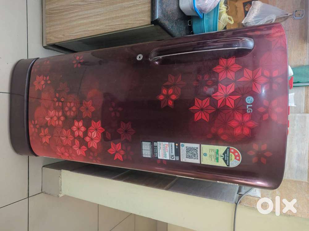 Brand New 185 litre LG fridge
