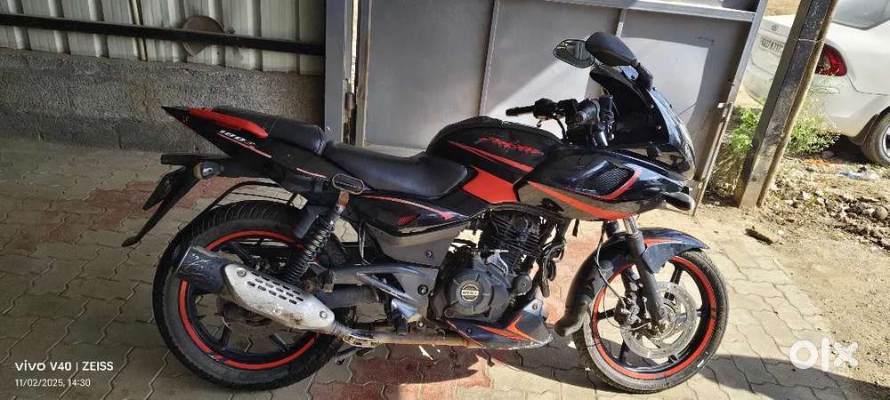 PULSAR 180F 2019 SINGLE OWNER