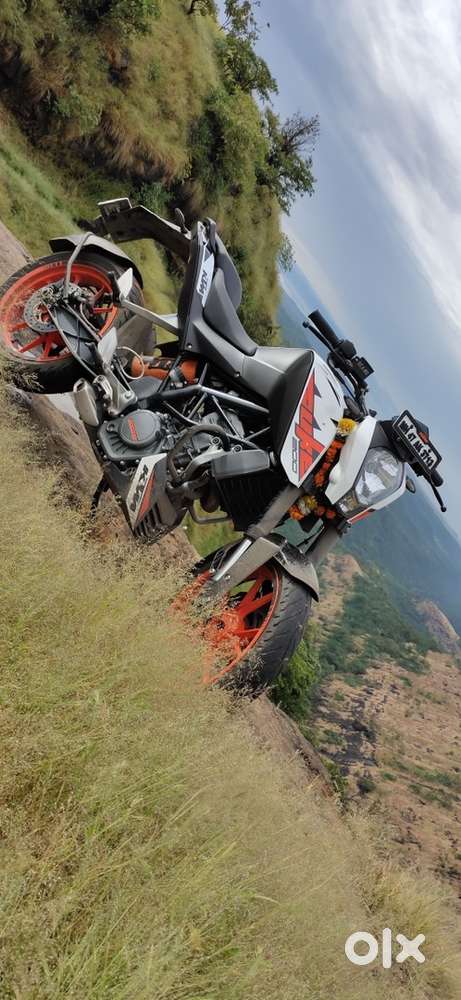 One hand use good condition