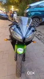 Yamaha R15 s