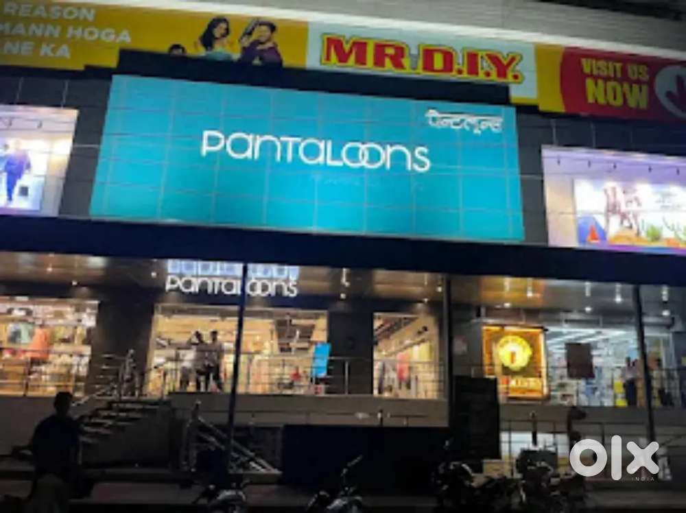 IMMEDIATE NEED @PANTLOONS SHOWROOM IN 12TH PASSED CANDIDATES..