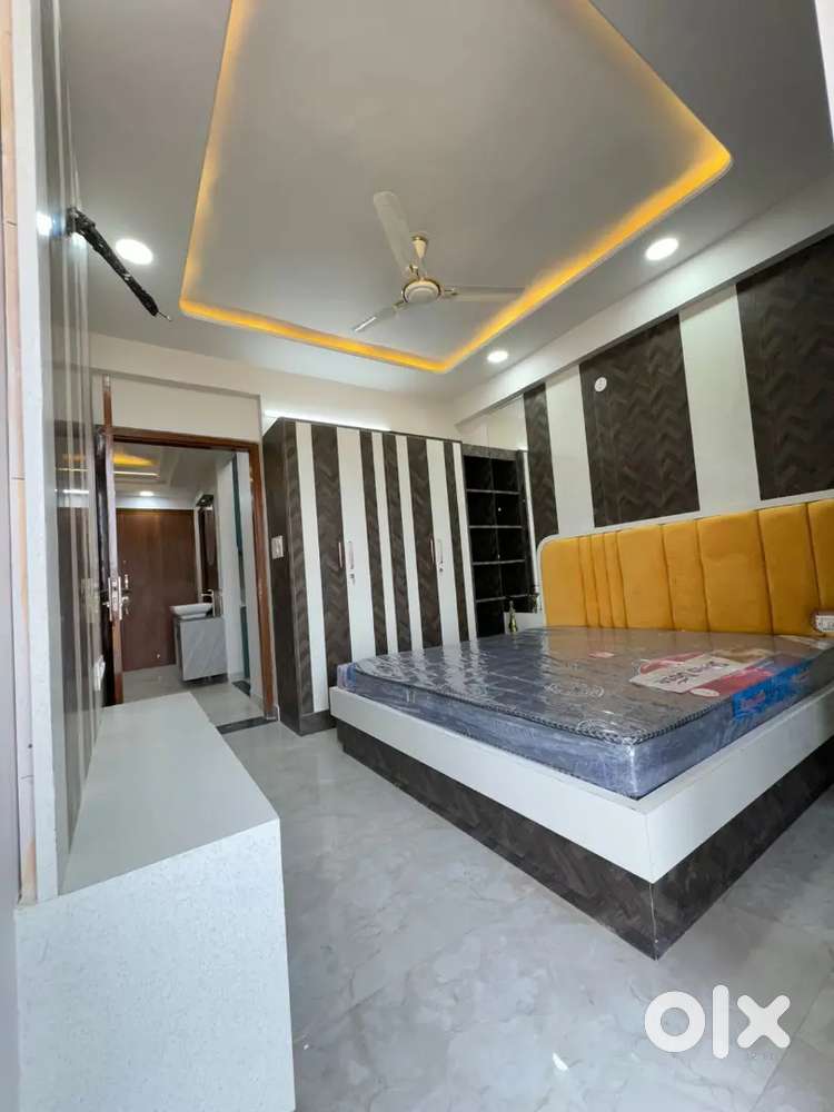 We have 2 bhk 3 bhk 4 bhk luxurious properties available