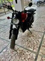 Royal Enfield Hunter 350. 3700 km driven only