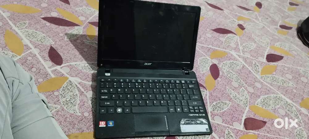 Acer  new condition laptop