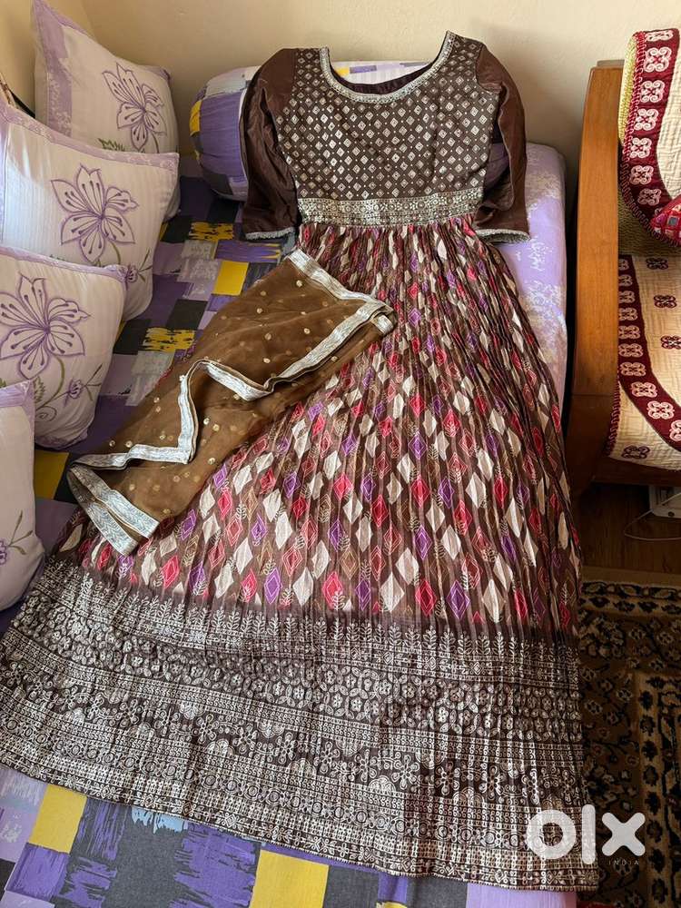 Women gown
