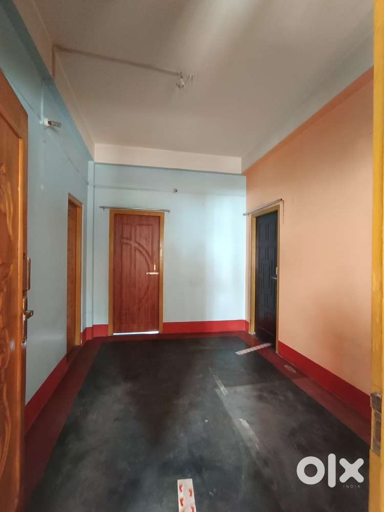 2 bhk apartment along with 1 drawing room, 1 bathroom, 1 kitchen.