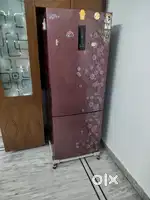320 lit Haeir Double Door Refrigerator in excellent working condition
