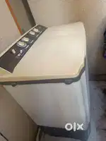 11kg LG semi automatic washing machine