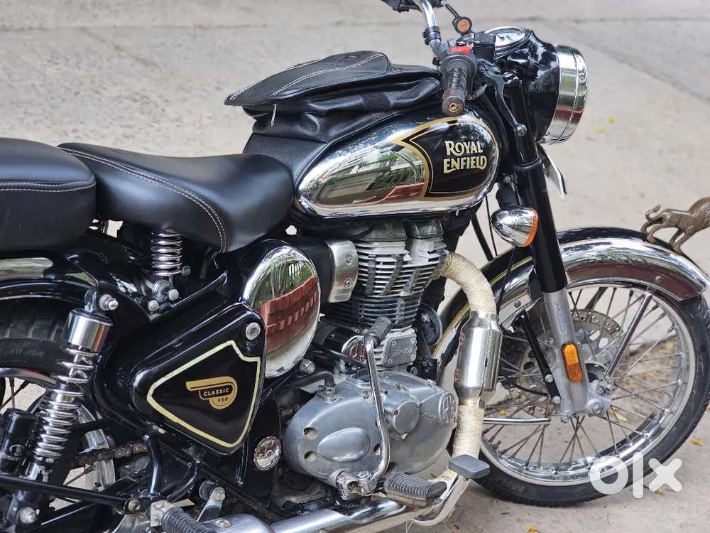 Royal enfield classic chrome black single hand used