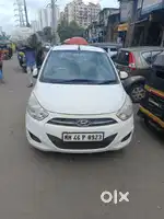 Hyundai i10 Sportz AT, 2012, Petrol