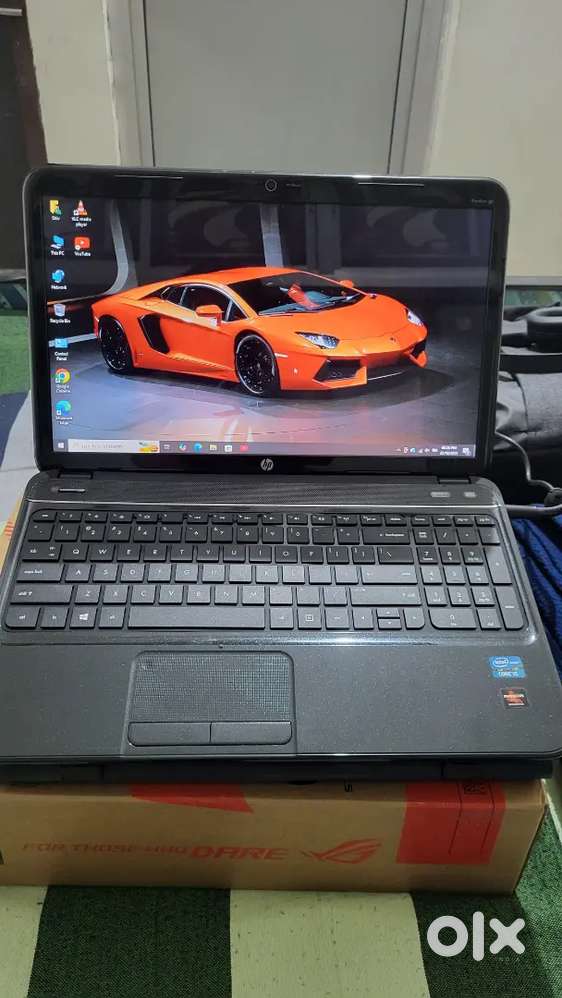 Intel I5 3rd Generation with Graphics AMD 1gb 8GB RAM