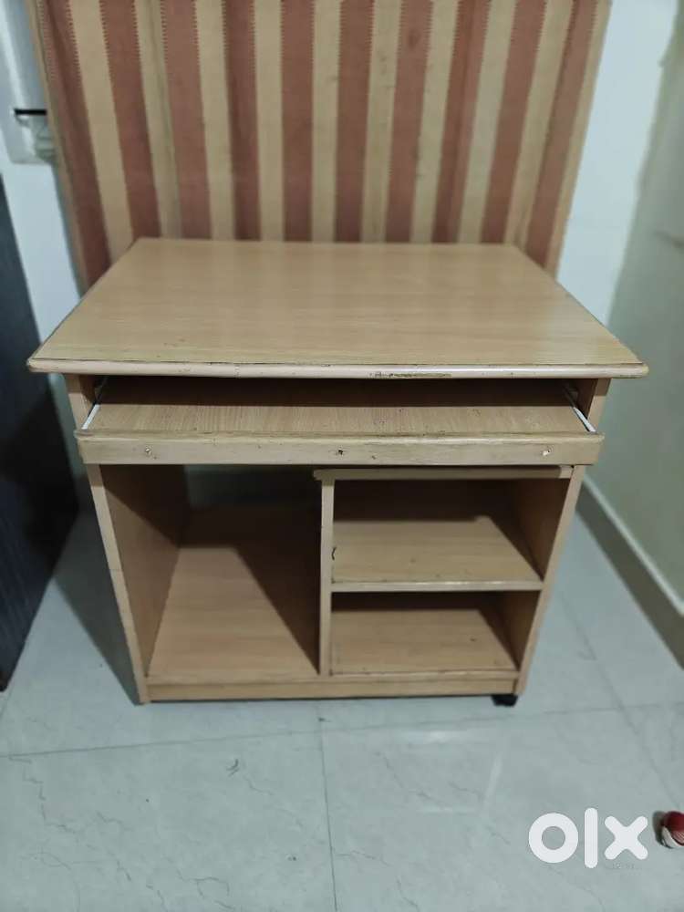 Study unit/Computer table