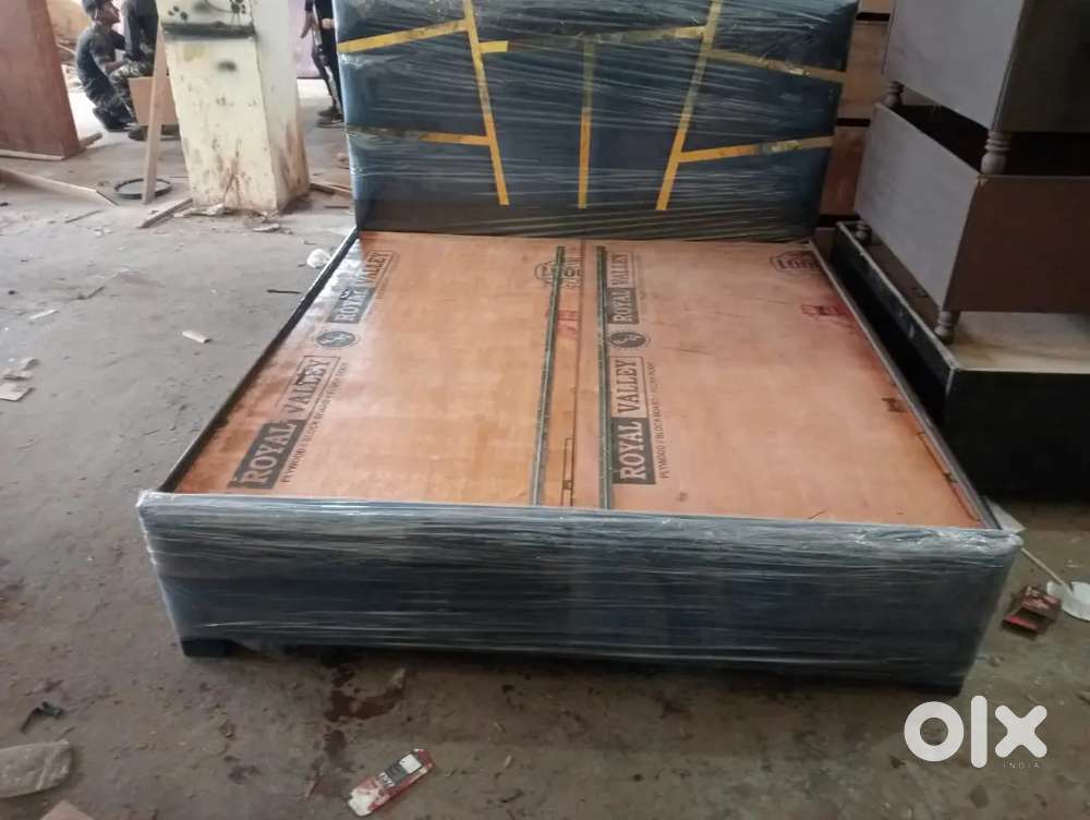 Fabiya furniture house double bed king size 6x6
