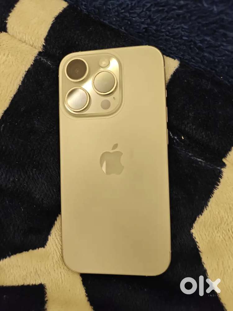 iPhone 15 pro 94% battery health