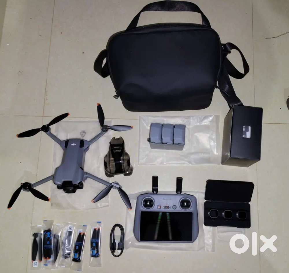 DJI Mini 5 Pro Fly More Combo (Brand New)
