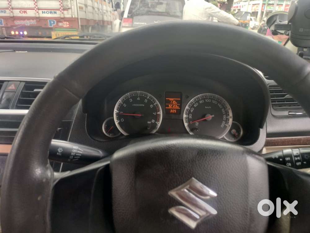 Maruti Suzuki Dzire 2013 Petrol 92123 Km Driven