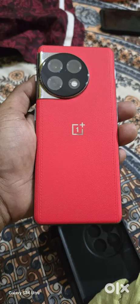 Phone memory -512GB , 18GB RAM