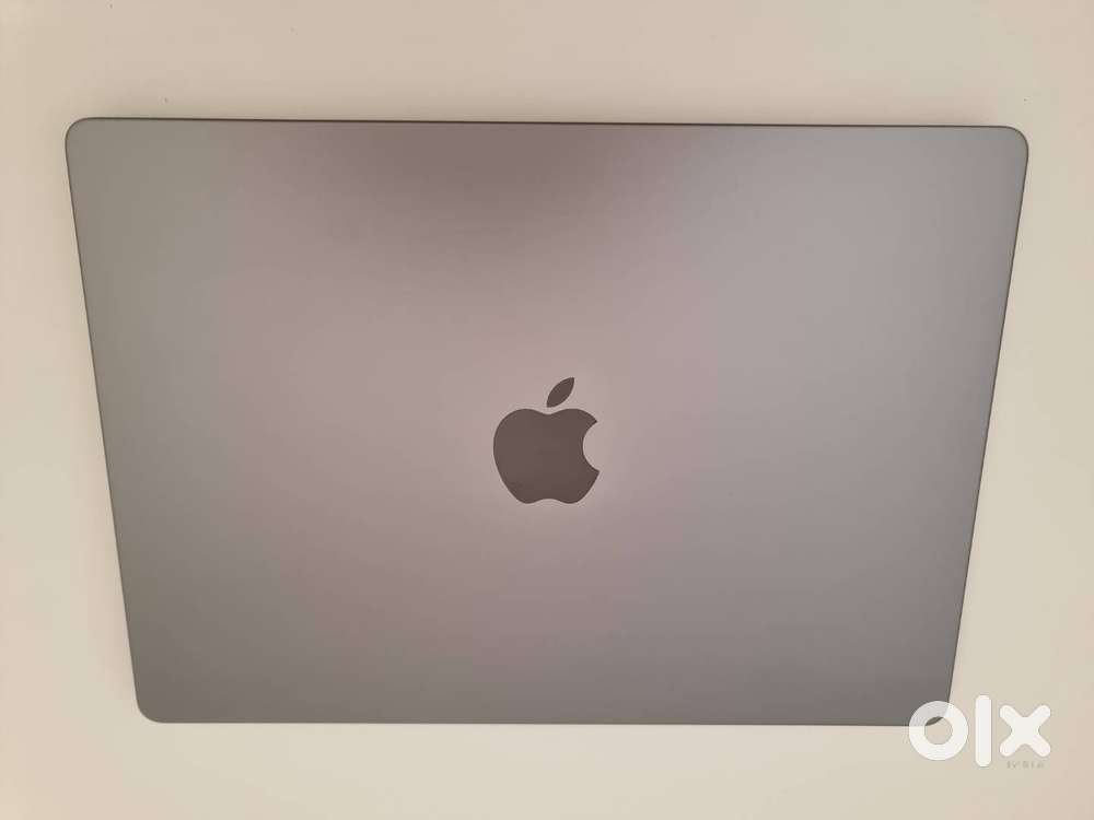 A2442 MacBook Pro 14 inch