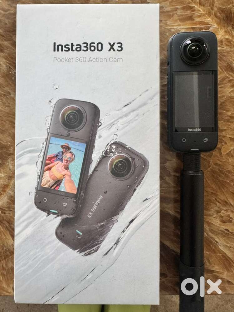 Insta X3 15 months old with box and accessories