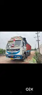 Ashok Leyland 4825 16 chakka bechna hai