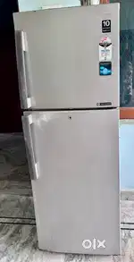 Samsung double door fridge 253 Ltr