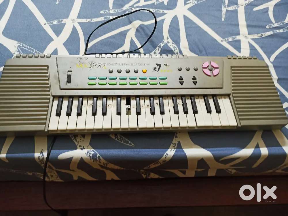Piano good conditions