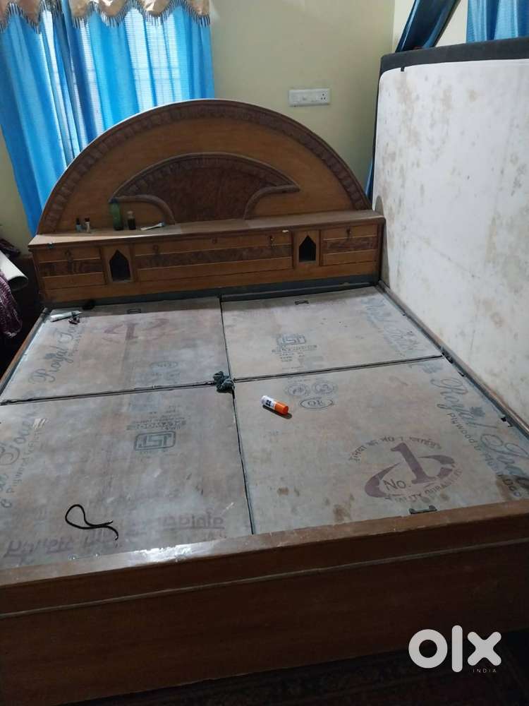 Wooden Cot For Sale