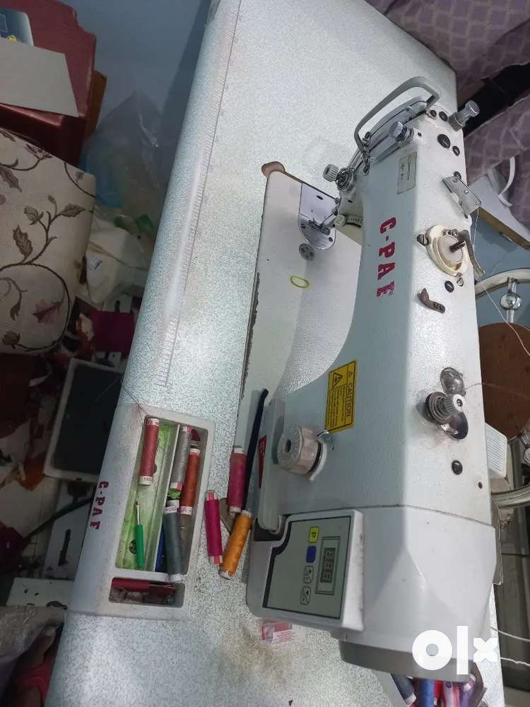 C- paf power sewing machine good condition