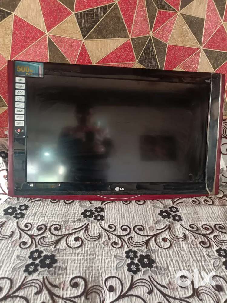LG LCD TV 32 500w PMPO