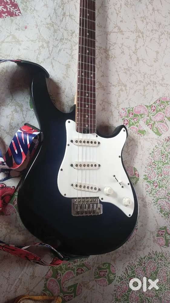 Guitar very good condition