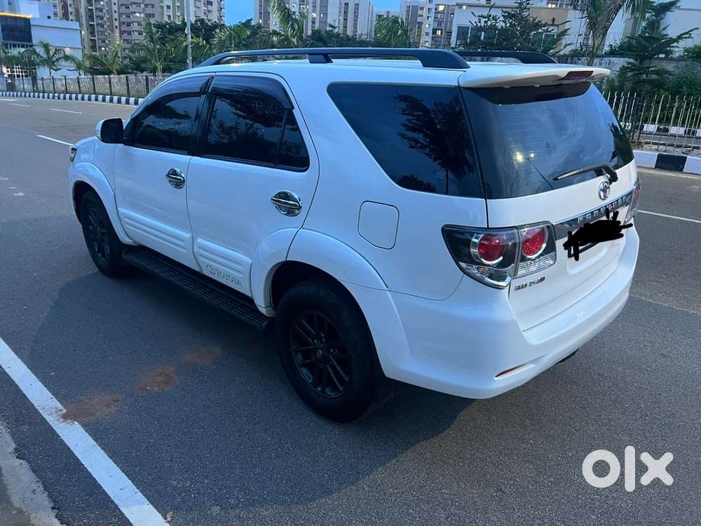 Toyota Fortuner 2015 Diesel Well Maintained