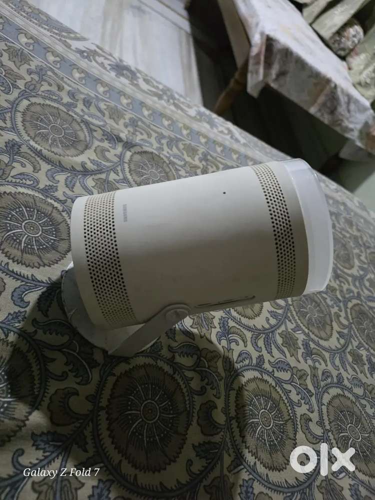 Samsung freestyle projector